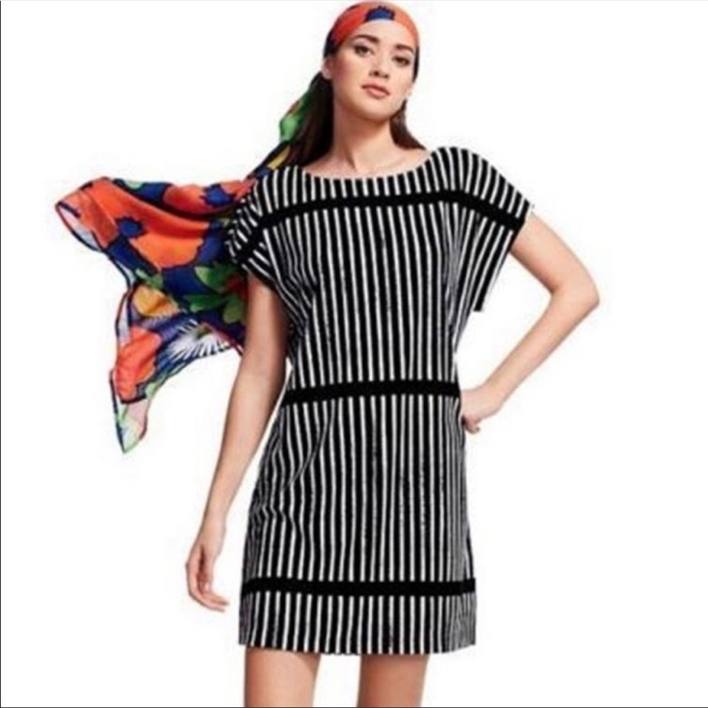 Marimekko Ministeri Black & White Terry Dress
